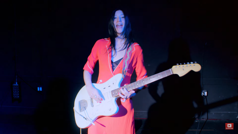 Клип от QUEEN KWONG